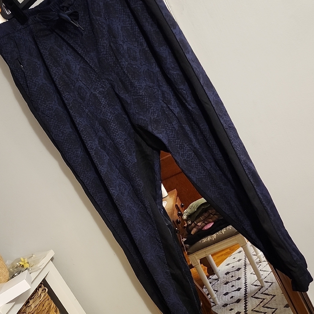 Athleta Brooklyn Jogger